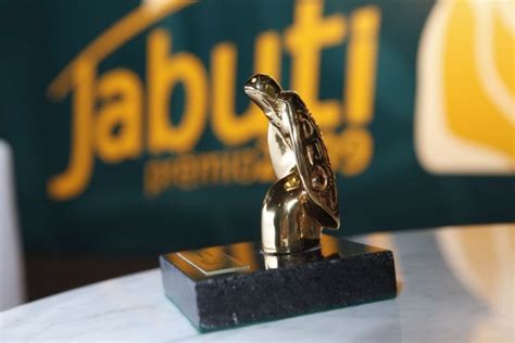 vencedor do jabuti 2015